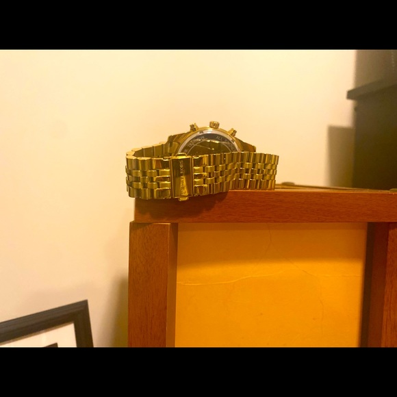 Gently worn Mens Michael Kors Lexington Gold-Tone Watch. Perfect VDay 🎁 ❤️ - Picture 7 of 7